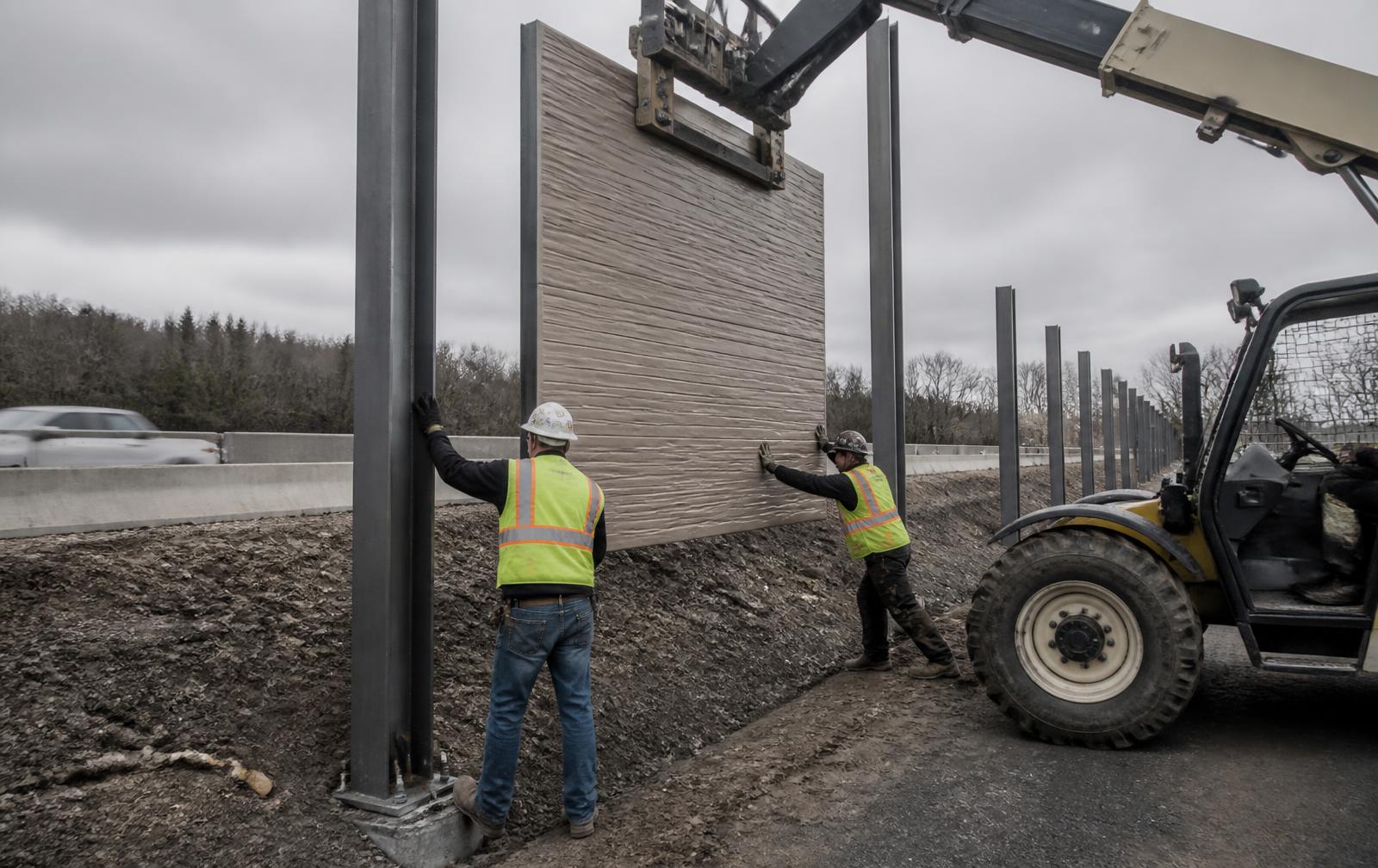 Noise barrier project in Arizona
